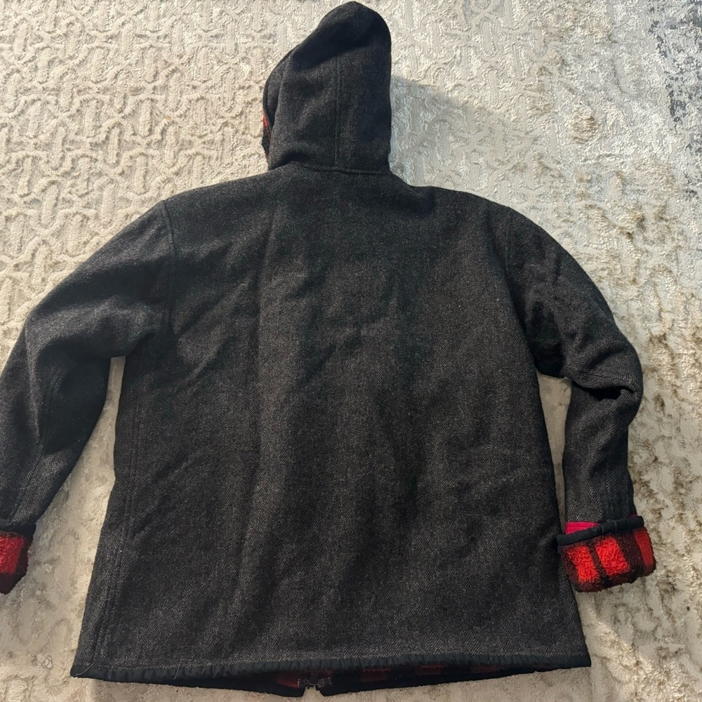 Vintage homemade wool and flannel men’s coat fits like a size large. - Picture 2 of 8